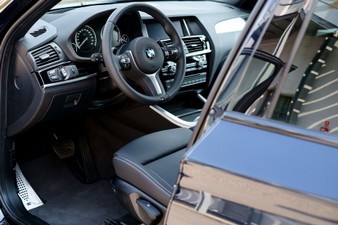 Officina RC-lavaggio-interni-Cornaredo-2.jpg